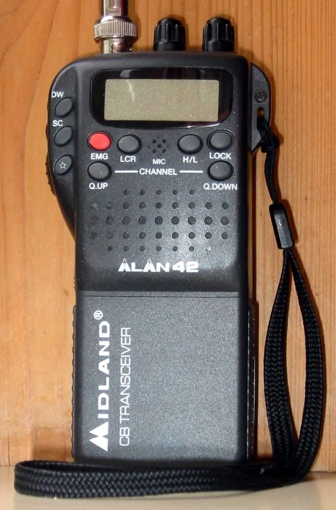 Zdjęcie Cb radio na am czy fm - które lepsze dla Twojej komunikacji?