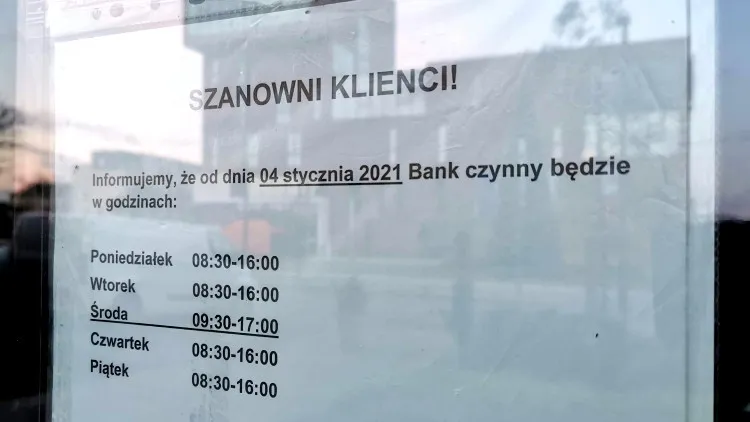 Zdjęcie Kiedy są godziny otwarcia banków? Sprawdź godziny otwarcia 