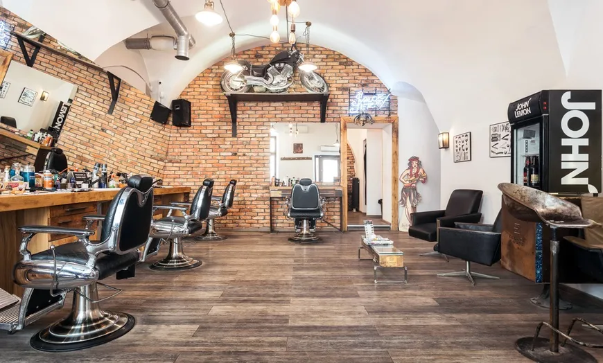 Zdjęcie Dlaczego warto odwiedzić Barber House w Krakowie? Oto powody!