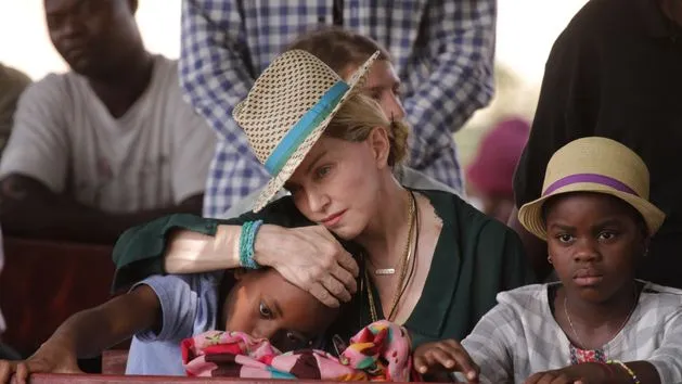 Zdjęcie Ile dzieci ma Madonna? Odkryj ich imiona i historie życia