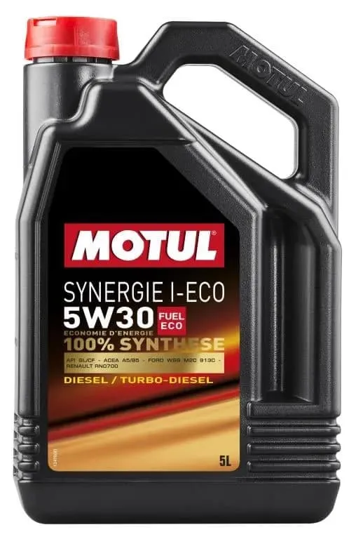 Zdjęcie Motul czy Valvoline - który olej silnikowy zapewni lepszą ochronę?