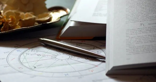 Zdjęcie Czy astrologia to grzech? Zrozum moralne aspekty nauki Kościoła
