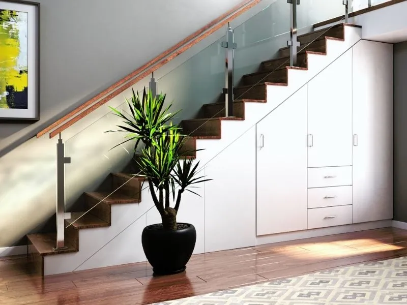 Zdjęcie Wohnzimmer mit Treppe: Stilvolle Ideen für ein modernes Zuhause