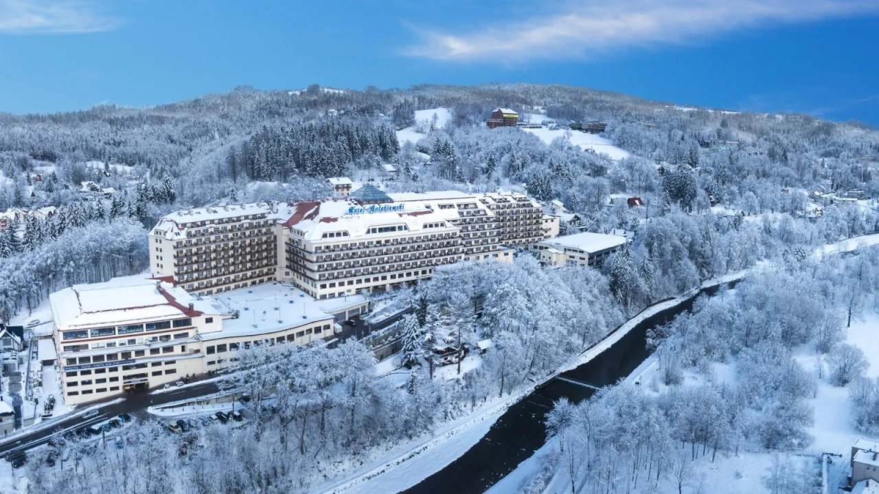 Zdjęcie Hotel Gołębiewski gdzie są - Odkryj najlepsze lokalizacje w Polsce