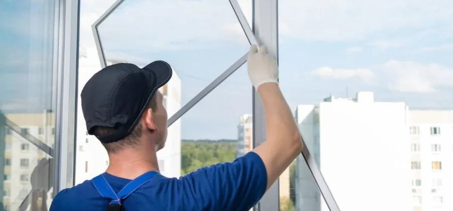 Zdjęcie Jak zabezpieczyć okna przed owadami: 8 skutecznych metod