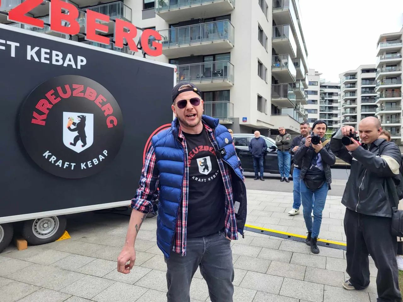 Zdjęcie Ile kosztuje mały kebab? Ceny w Polsce, które cię zaskoczą