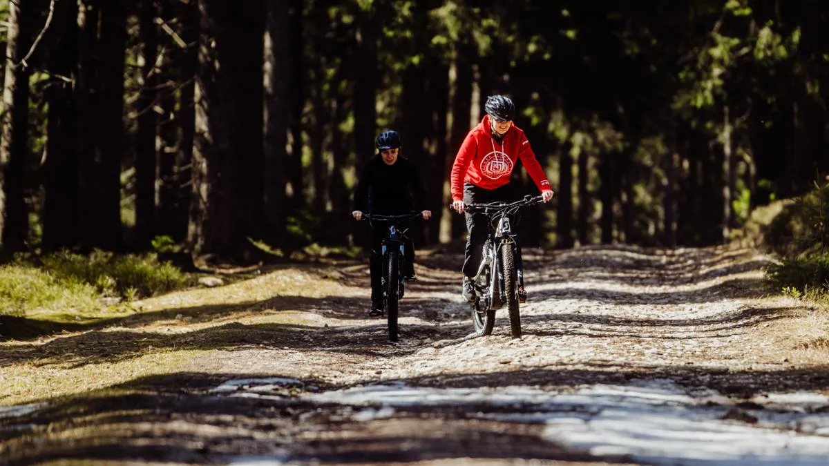 Zdjęcie Jakuszyce trasy rowerowe - odkryj najpiękniejsze szlaki i widoki