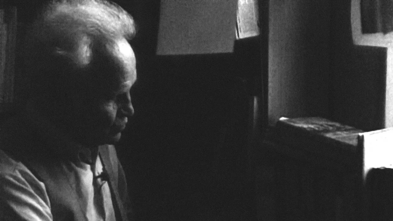 Zdjęcie Moi mili wiersz - analiza emocji i głębia straty w poezji