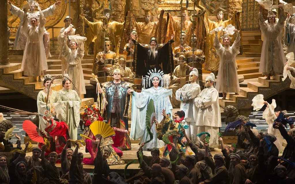 Zdjęcie Opera Turandot o czym jest? Zaskakująca historia miłości i zagadek