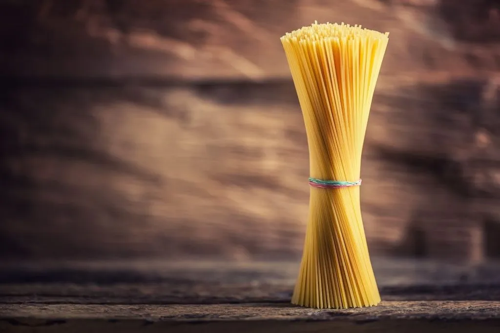 Zdjęcie Włoski makaron spaghetti: odkryj jego różnorodność i wyjątkowe smaki