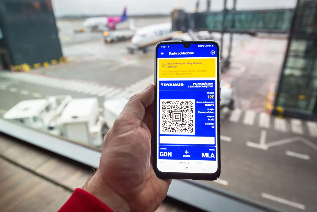 Zdjęcie Czy drukować kartę Ryanair? Aplikacja, wyjątki, opłaty.
