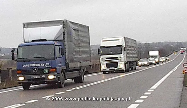 Zdjęcie Gdzie są oświetlone autostrady w Europie? Zaskakujące fakty i technologie
