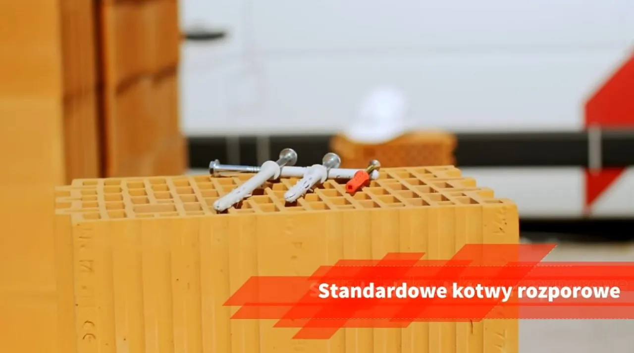 Zdjęcie Jakie kołki do szafek wiszących zapewnią stabilność i bezpieczeństwo?