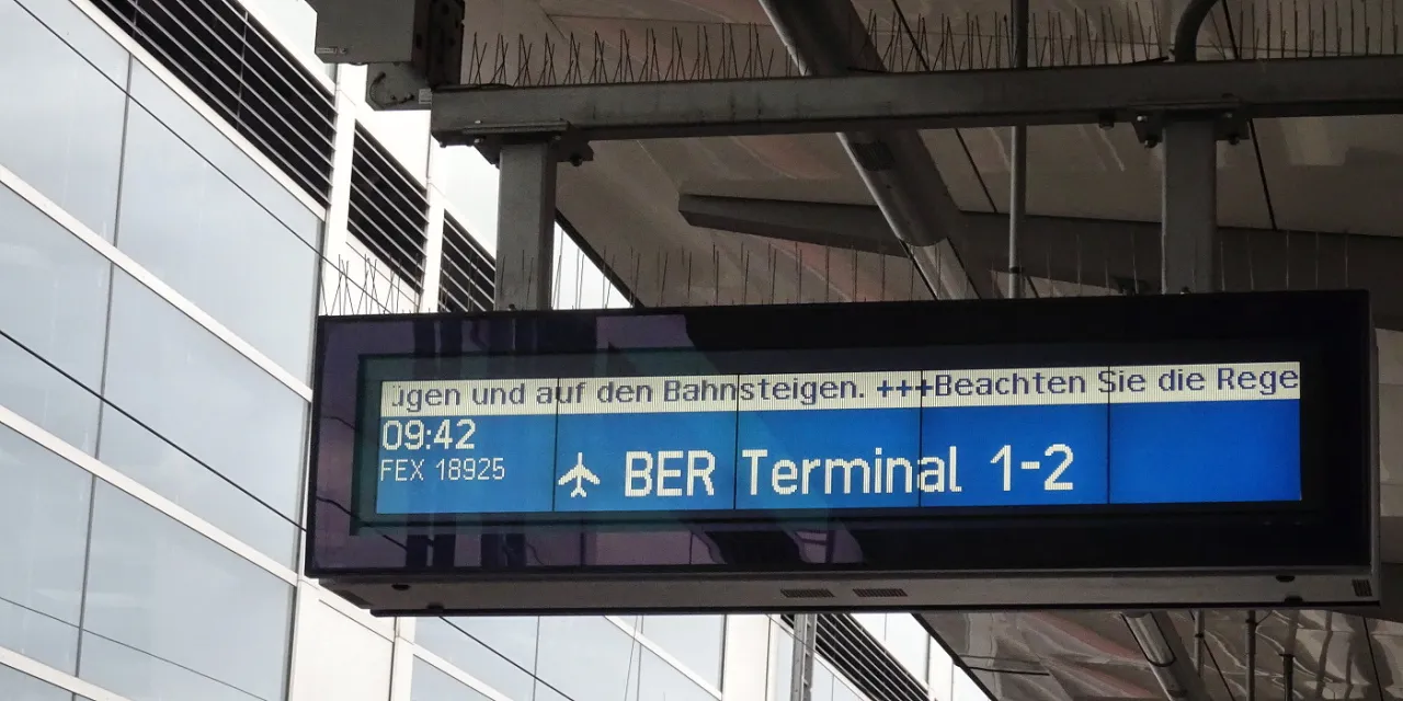 Zdjęcie Jakie są lotniska w Berlinie? Poznaj najlepsze opcje podróży