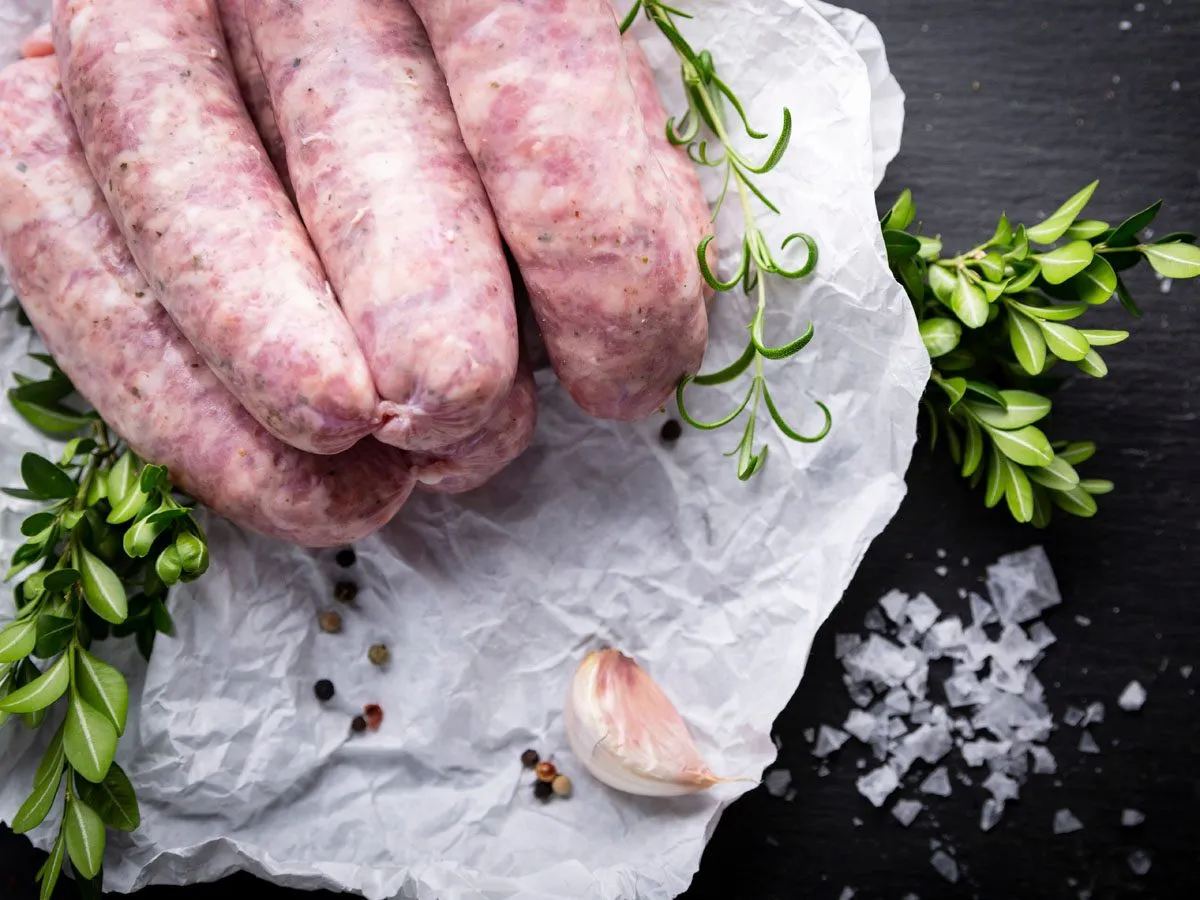 Zdjęcie Kiełbasa gotowana kcal - ile kalorii naprawdę ma Twoja kiełbasa?