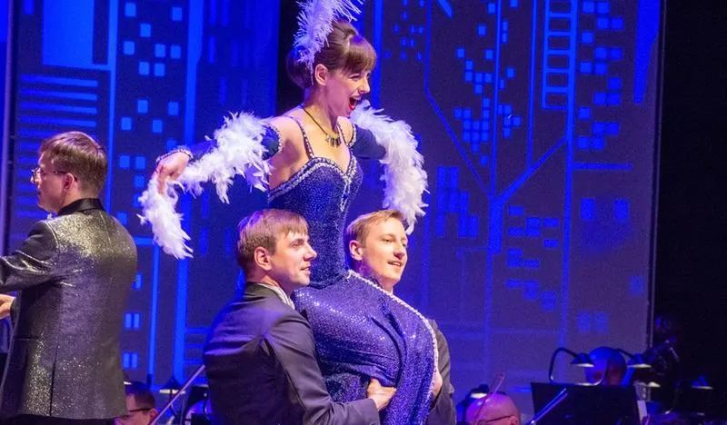 Zdjęcie Kto śpiewa w operze? Poznaj znanych artystów i ich role w sztuce
