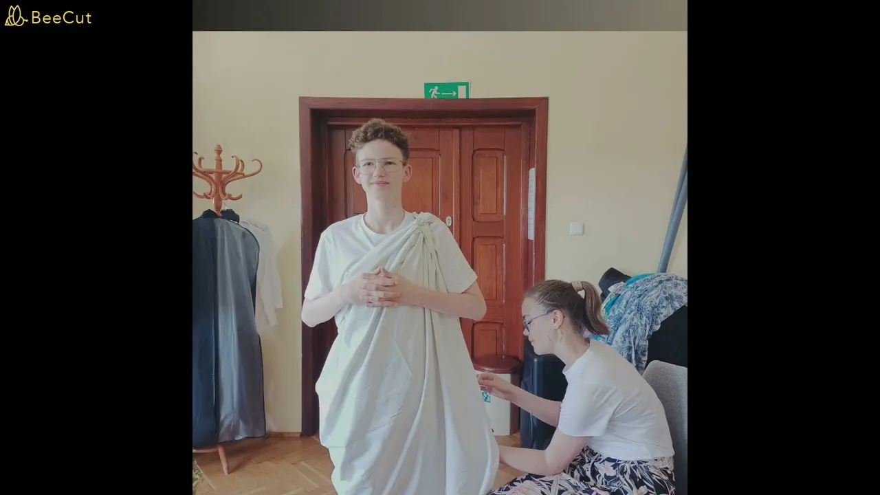 Zdjęcie Jak zrobić strój bogini greckiej dla dzieci - proste i kreatywne pomysły