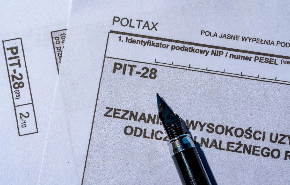 Zdjęcie PIT za wynajem mieszkania do kiedy? Nie przegap ważnego terminu!