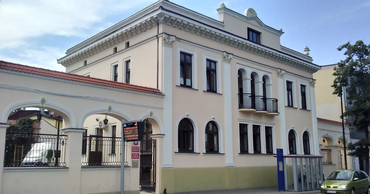 Zdjęcie Gdzie leży Tomaszów Mazowiecki? Odkryj jego wyjątkową lokalizację