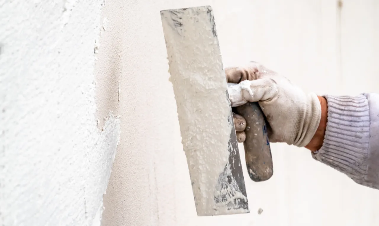 Zdjęcie Jakiej firmy tynk akrylowy wybrać, aby uniknąć rozczarowania?
