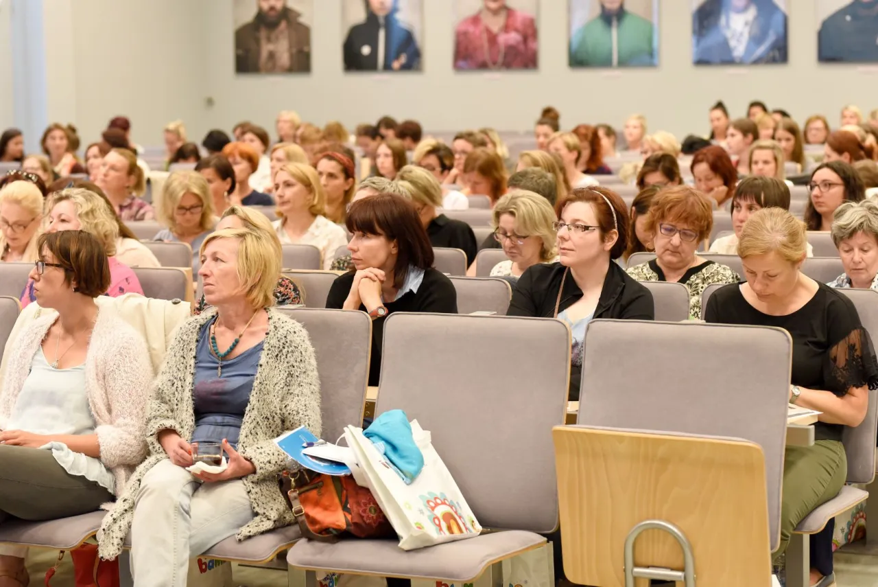 Zdjęcie Najlepsze konferencje dla nauczycieli: rozwój i inspiracja
