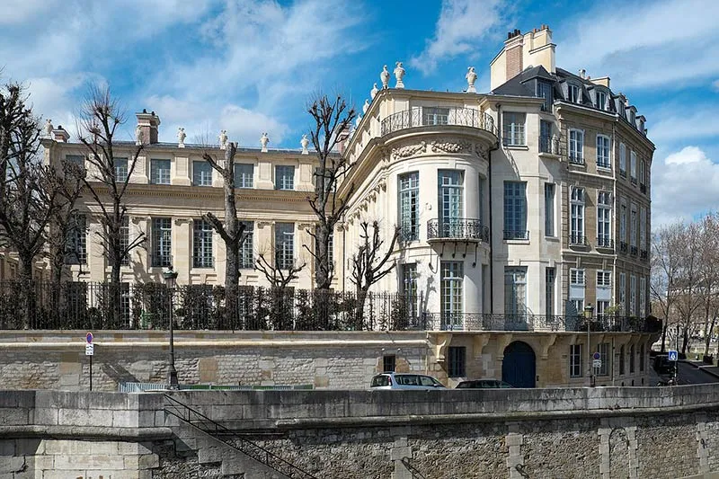 Zdjęcie Hôtel Lambert - tajemnice, historia i znaczenie paryskiego skarbu