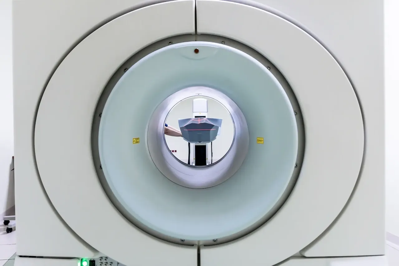 Zdjęcie Rezonans magnetyczny NFZ w Lublinie - gdzie najszybciej i bez czekania