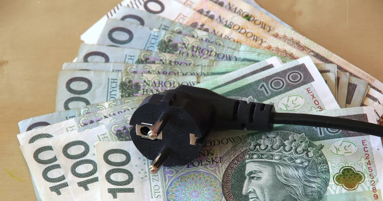 Zdjęcie Ile wat ma telewizor 55 cali? Sprawdź, ile naprawdę zużywa energii