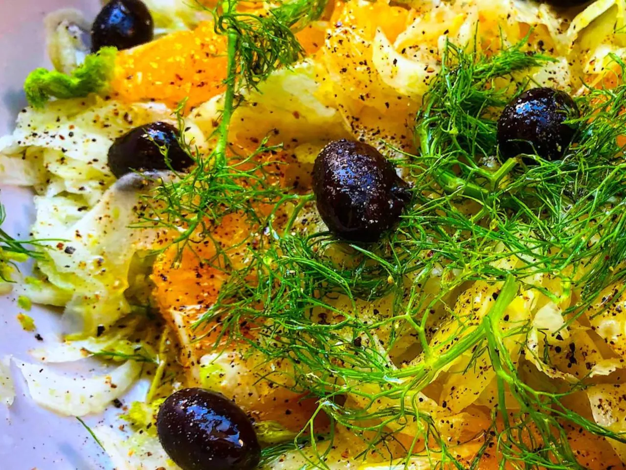 Zdjęcie Domina la Ensalada de Hinojo: Recetas, cortes y ali&ntilde;os secretos