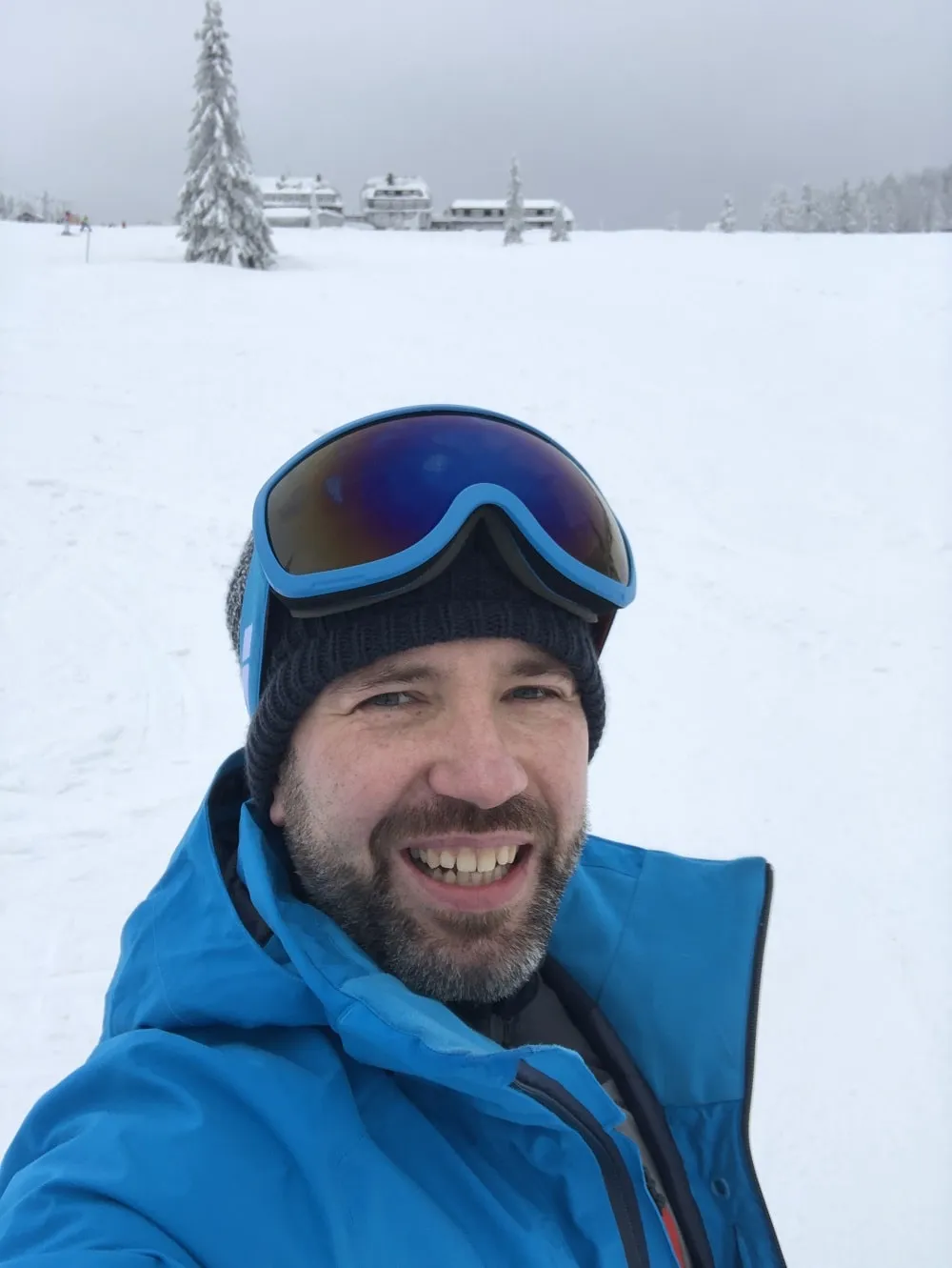 Zdjęcie Jak zacząć snowboard – skuteczne porady dla początkujących snowboardzistów