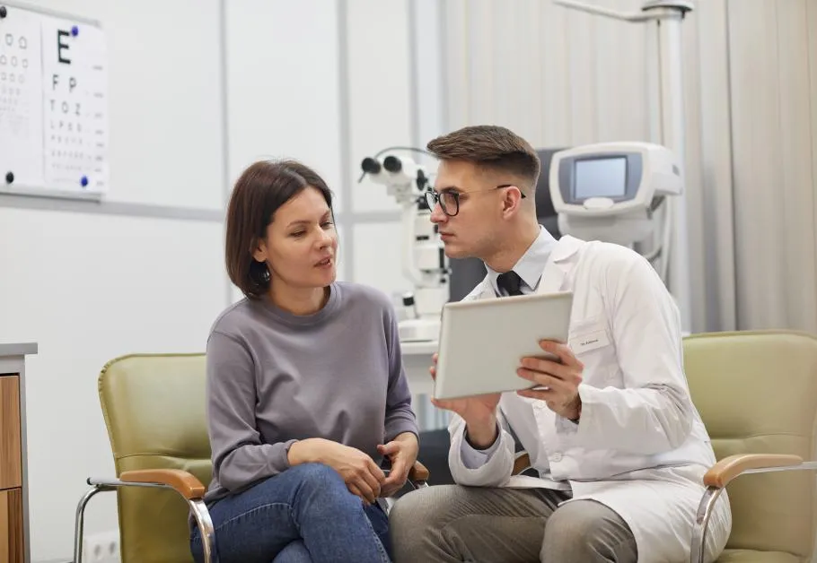 Zdjęcie Ubezpieczenie po studiach: uniknij przerw w ochronie zdrowotnej