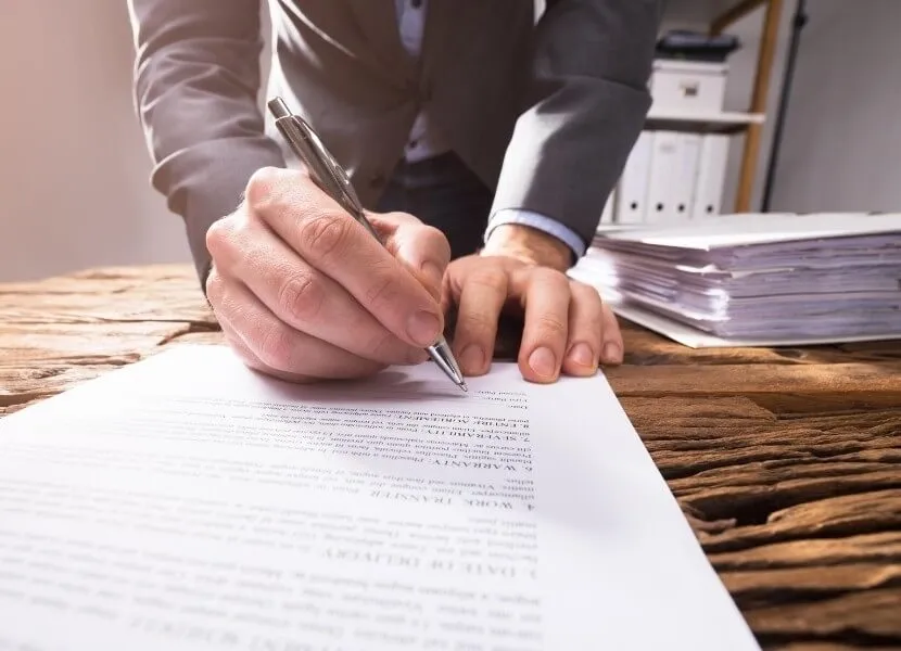 Zdjęcie Czy deweloper może rozwiązać umowę deweloperską? Poznaj warunki i procedury