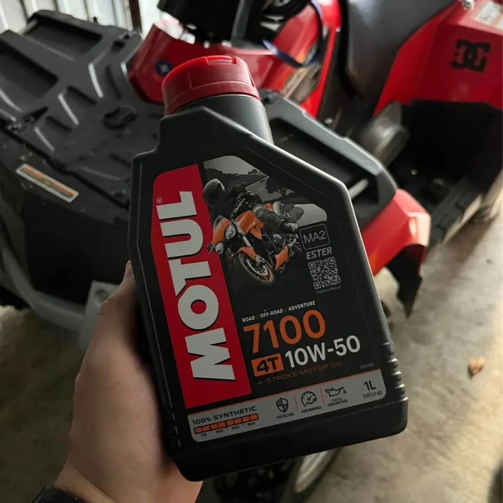Zdjęcie Jak dobrać idealny olej Motul do swojego samochodu i uniknąć błędów?