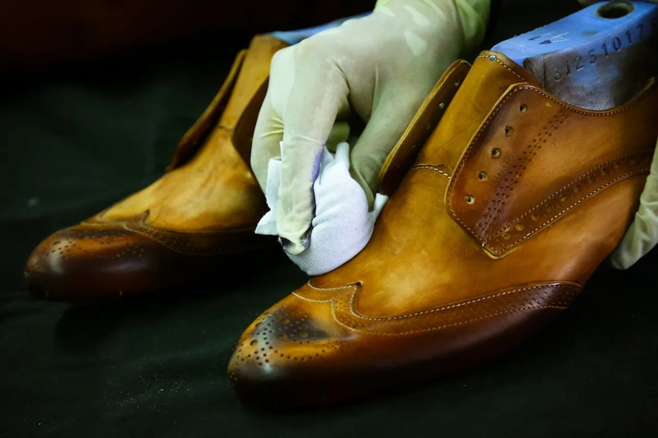 Zdjęcie Eleganckie buty damskie Melvin & Hamilton: styl i jakość