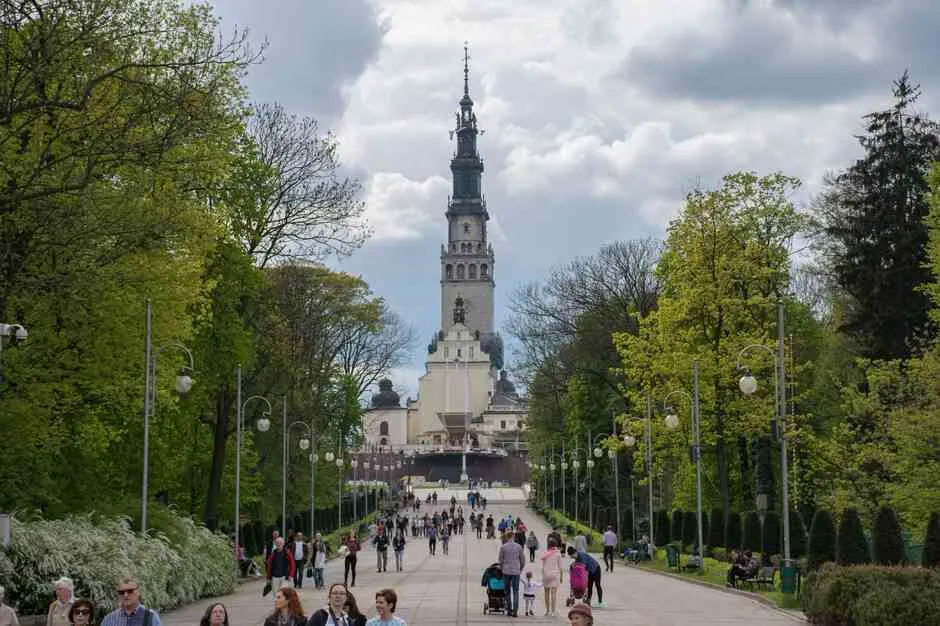 Zdjęcie Częstochowa gdzie zjeść: odkryj najlepsze restauracje i smaki