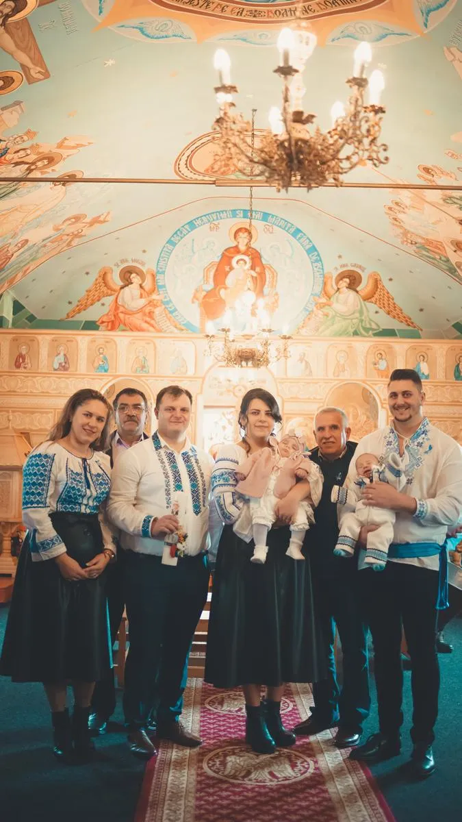 Zdjęcie Ile dać na chrzciny jako chrzestna? Sprawdź, co jest odpowiednie
