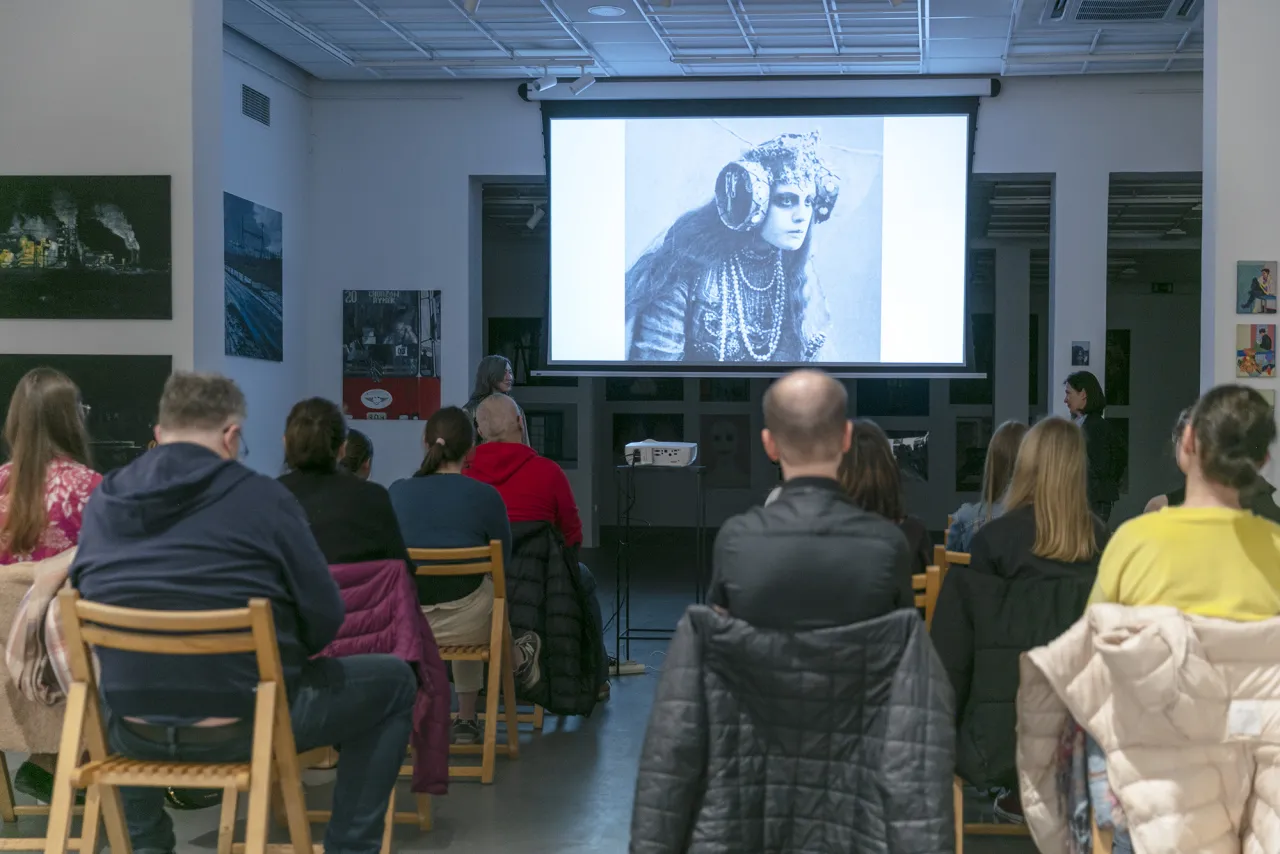Zdjęcie Pop art Bielsko: odkryj fascynujący świat sztuki w Galerii Ryżycki