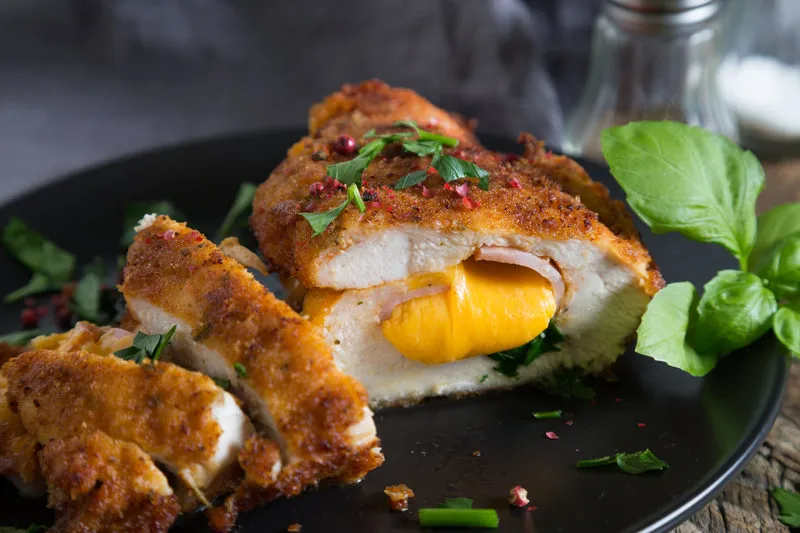 Zdjęcie Obiad z szynką? Odkryj szybkie przepisy i eleganckie dania!