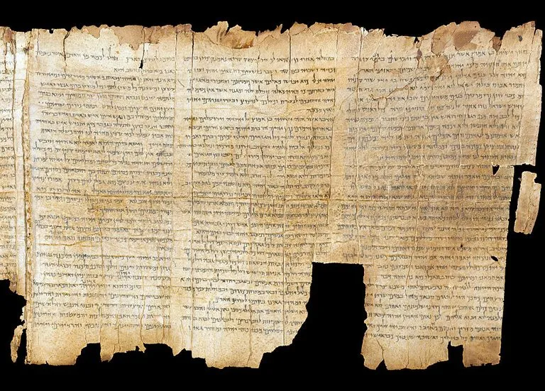 Zdjęcie W którym roku powstała biblia? Odkryj fascynującą historię jej tworzenia