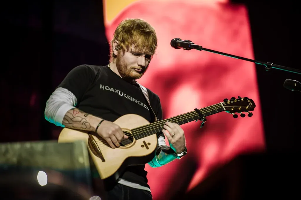 Zdjęcie Ile zarabia Ed Sheeran za koncert? Zaskakujące fakty o jego dochodach