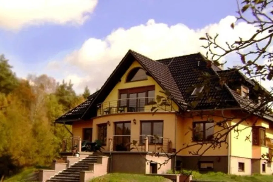 Zdjęcie Dworek Sarmata w Krasiejowie – komfortowe noclegi blisko JuraParku