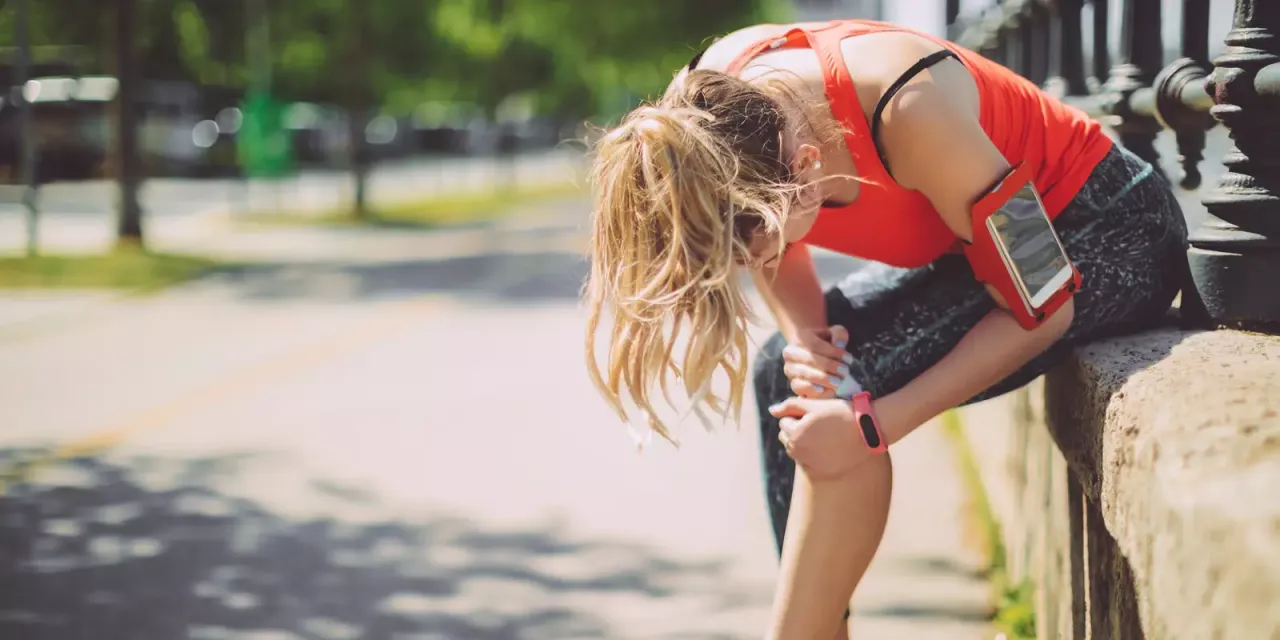 Zdjęcie Douleur au genou après un footing : causes, solutions et prévention