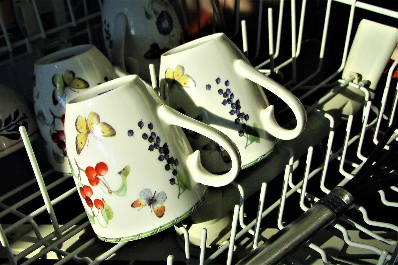 Zdjęcie Jak przerobić szafkę pod zmywarkę: 7 prostych kroków DIY