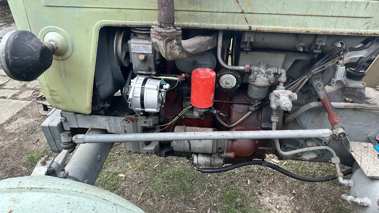 Zdjęcie Jak podłączyć alternator do C-330 schemat - uniknij problemów z instalacją