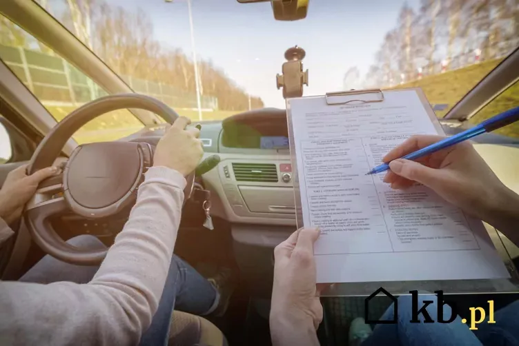 Zdjęcie Ile dokładnie trwa egzamin teoretyczny na prawo jazdy? Sprawdź, jak się przygotować!