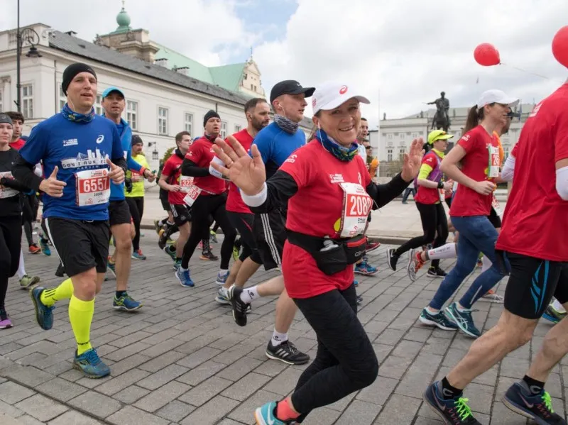 Zdjęcie Jak dojechać na Orlen Maraton? Sprawdź najważniejsze informacje i porady.