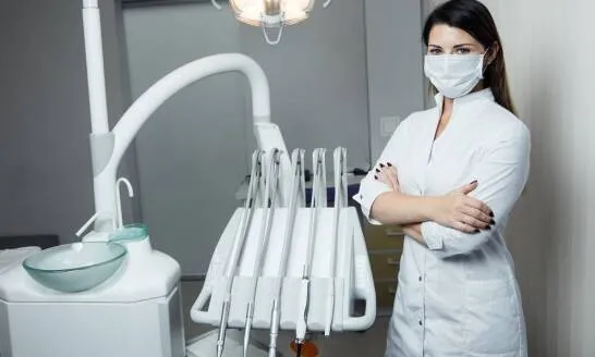 Zdjęcie Jak zostać dentystą w Polsce - krok po kroku do wymarzonej kariery
