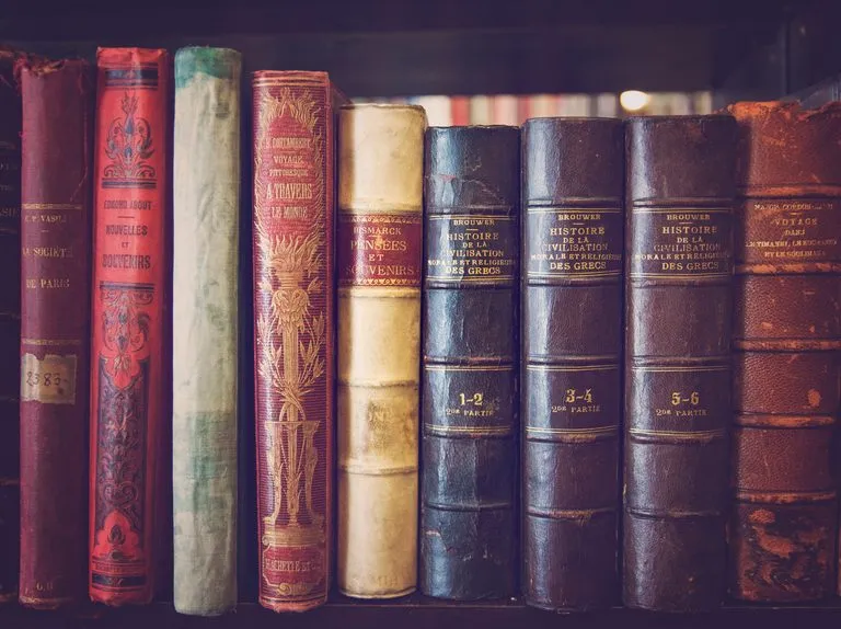 Zdjęcie Epoki od kiedy do kiedy - poznaj daty i znaczenie historycznych okresów