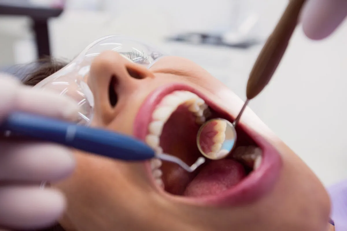 Zdjęcie Czy znieczulenie u dentysty boli? Poznaj prawdę o bólu i dyskomforcie
