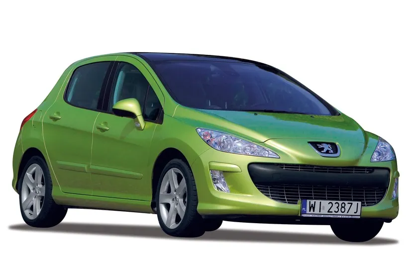 Zdjęcie Jaki olej do peugeot 308 1.6 benzyna, aby uniknąć kosztownych napraw?
